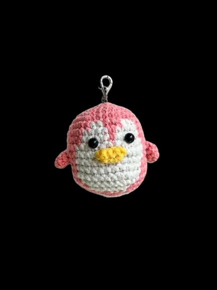 Baitta golapi penguin charm